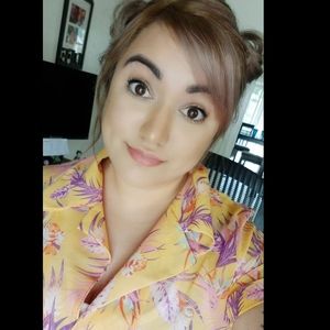 Meet your Posher, Reyna